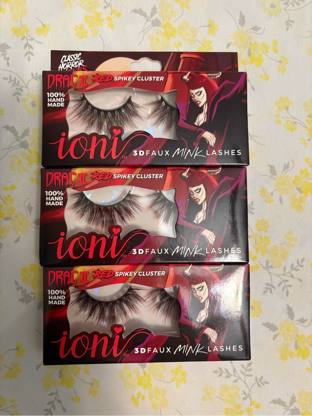 ioni 3D Faux Mink Lashes - Red Spikey Cluster